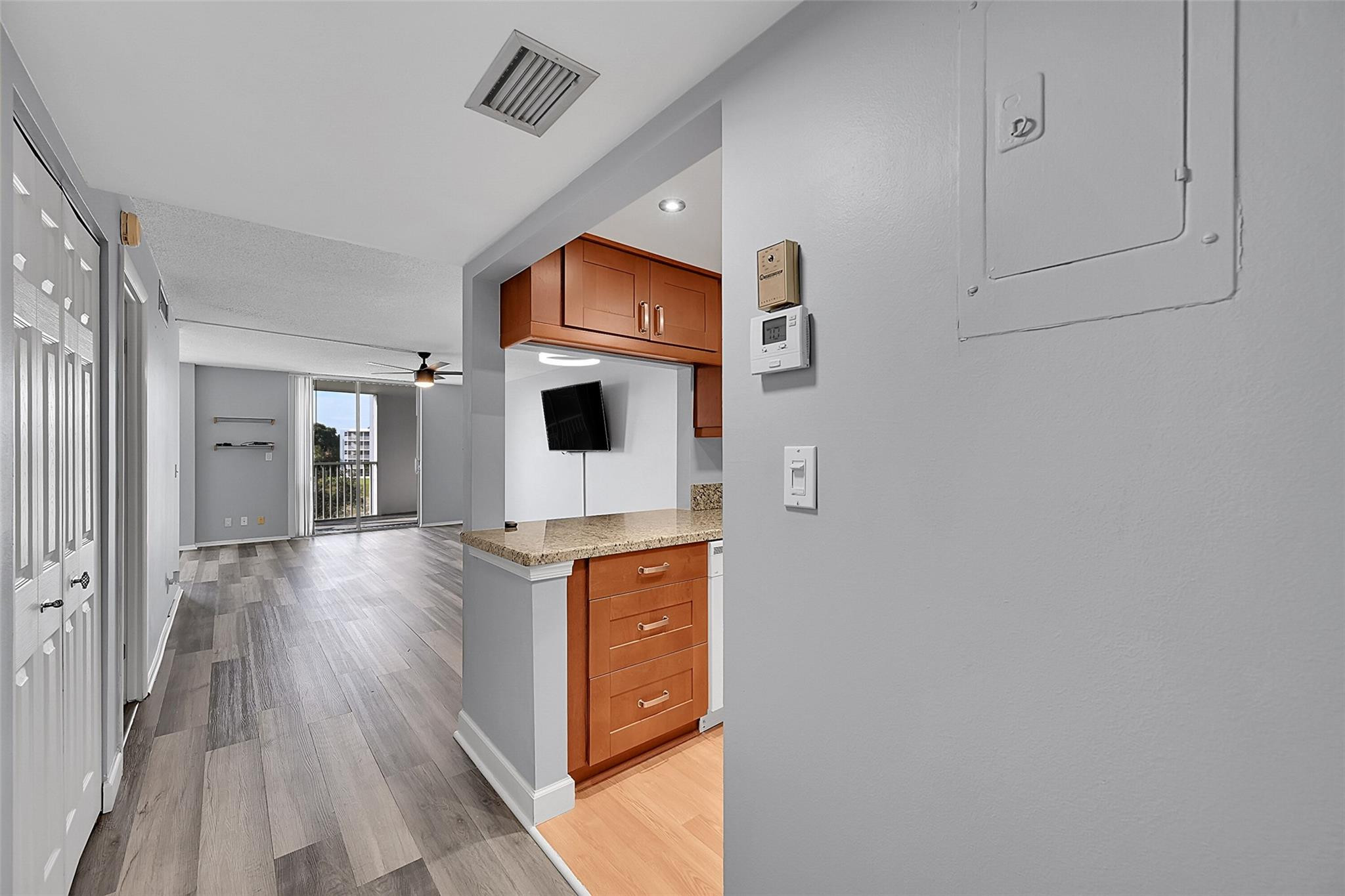 6661 NW 2nd Avenue 304