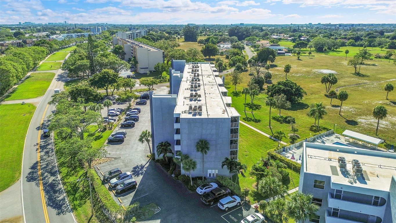 6661 NW 2nd Avenue 304