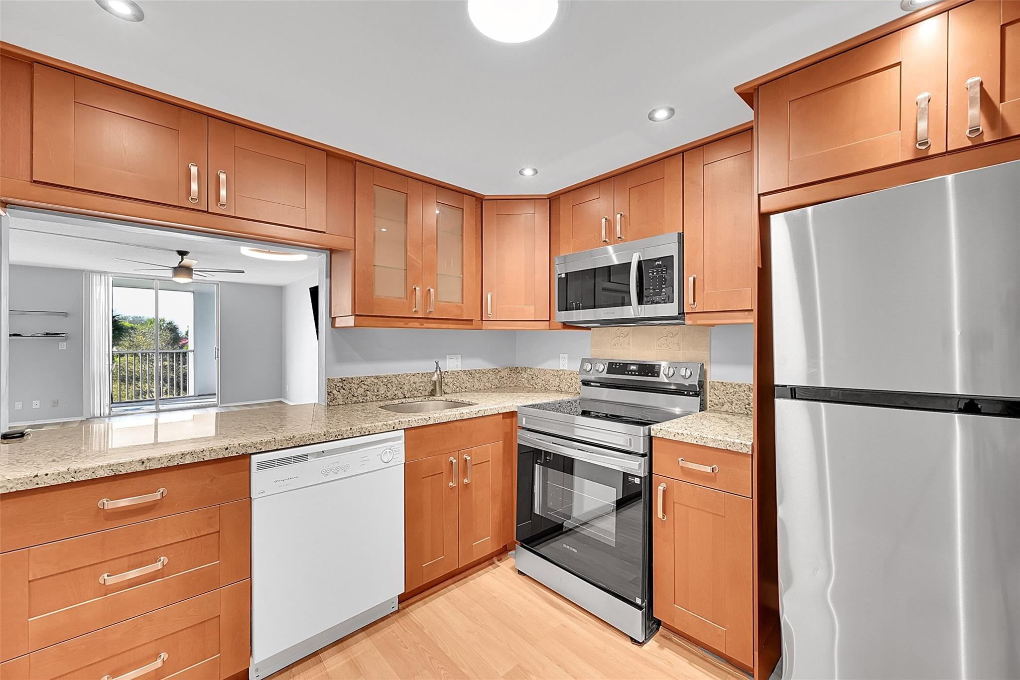 6661 NW 2nd Avenue 304