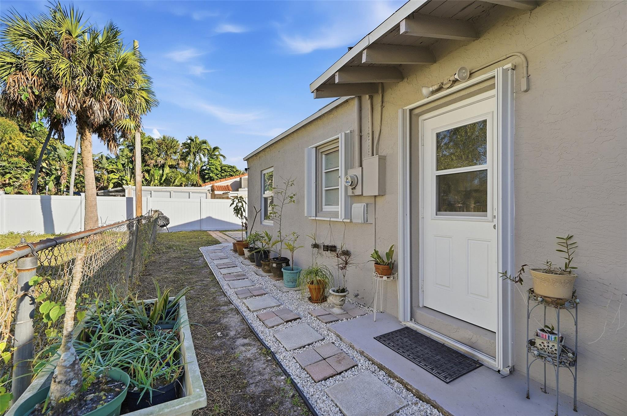 937 SW 18th Street