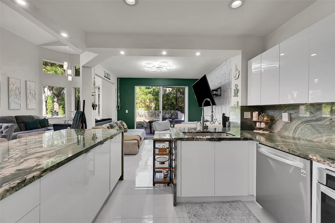 5691 NW 125th Avenue, Coral Springs