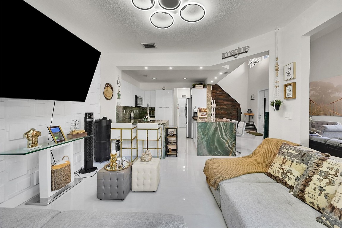 5691 NW 125th Avenue, Coral Springs