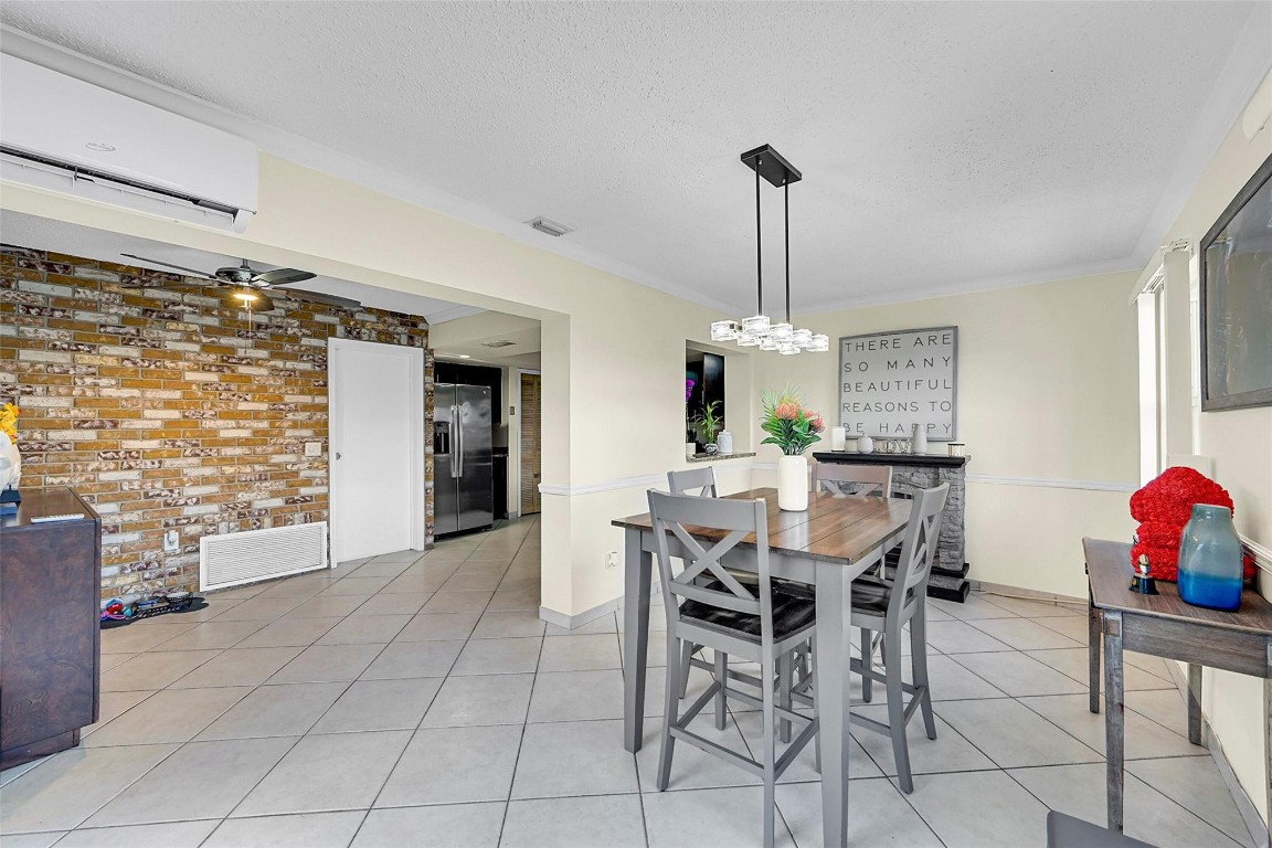 9661 NW 24th Place, Sunrise