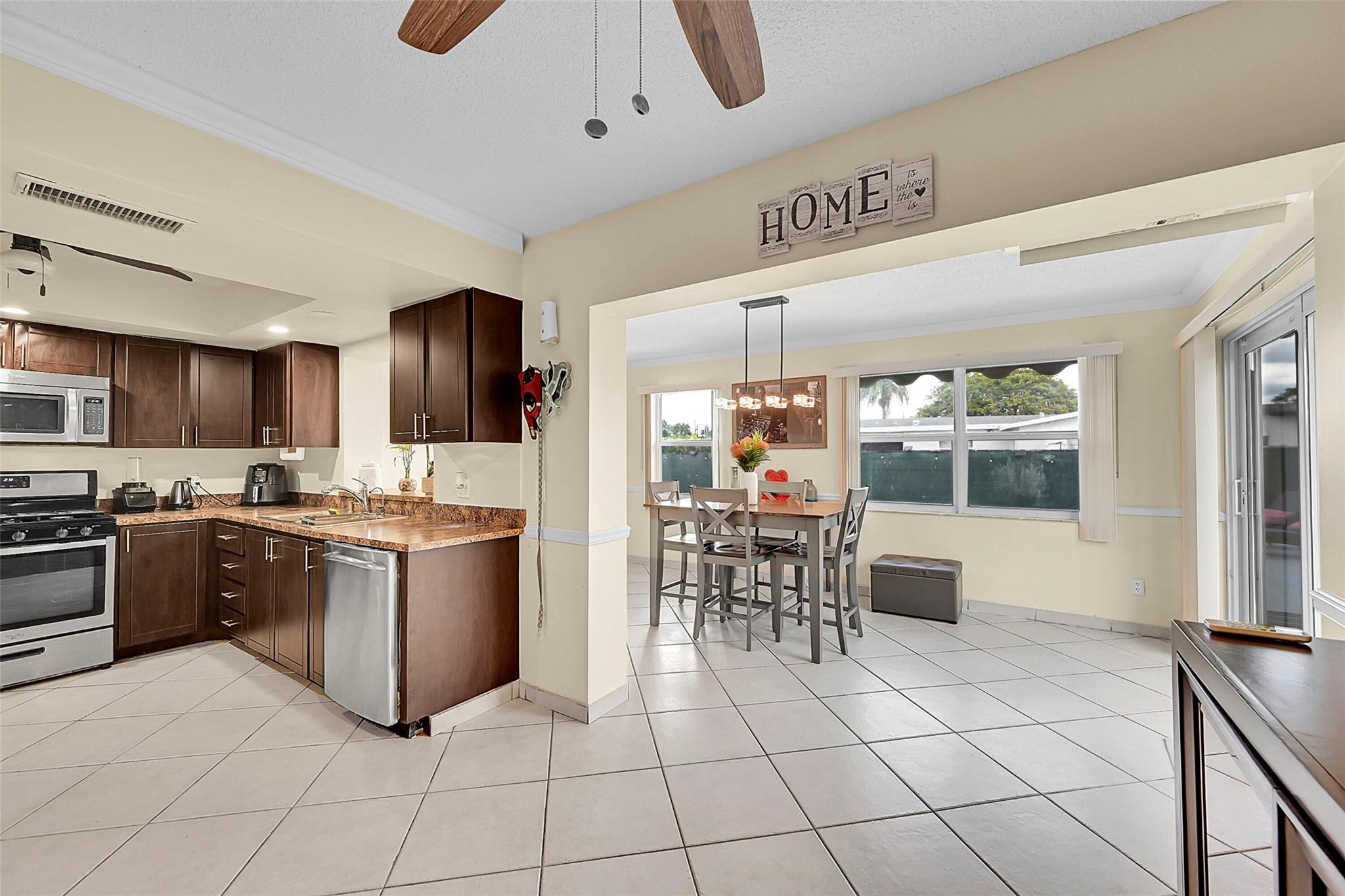 9661 NW 24th Place, Sunrise