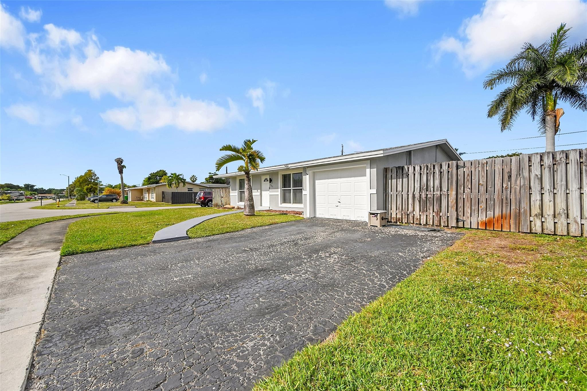 9661 NW 24th Place, Sunrise