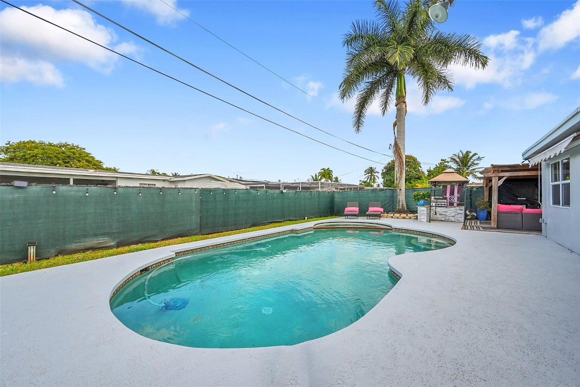 9661 NW 24th Place, Sunrise