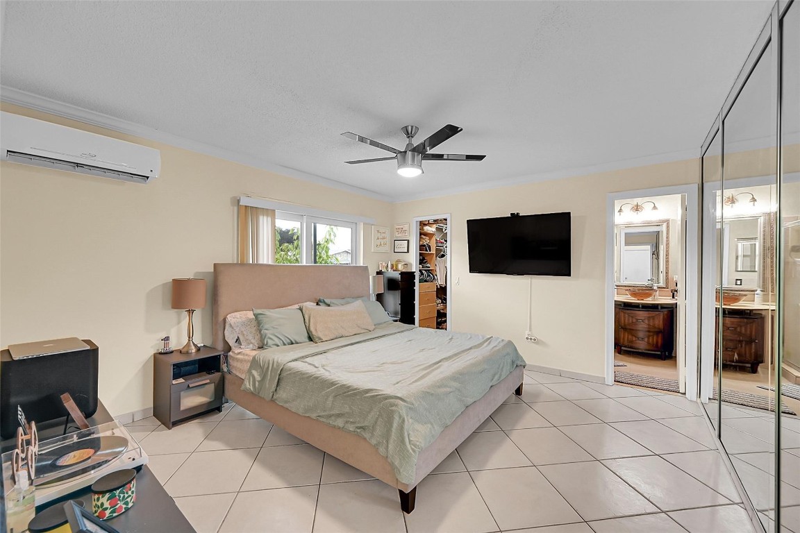 9661 NW 24th Place, Sunrise