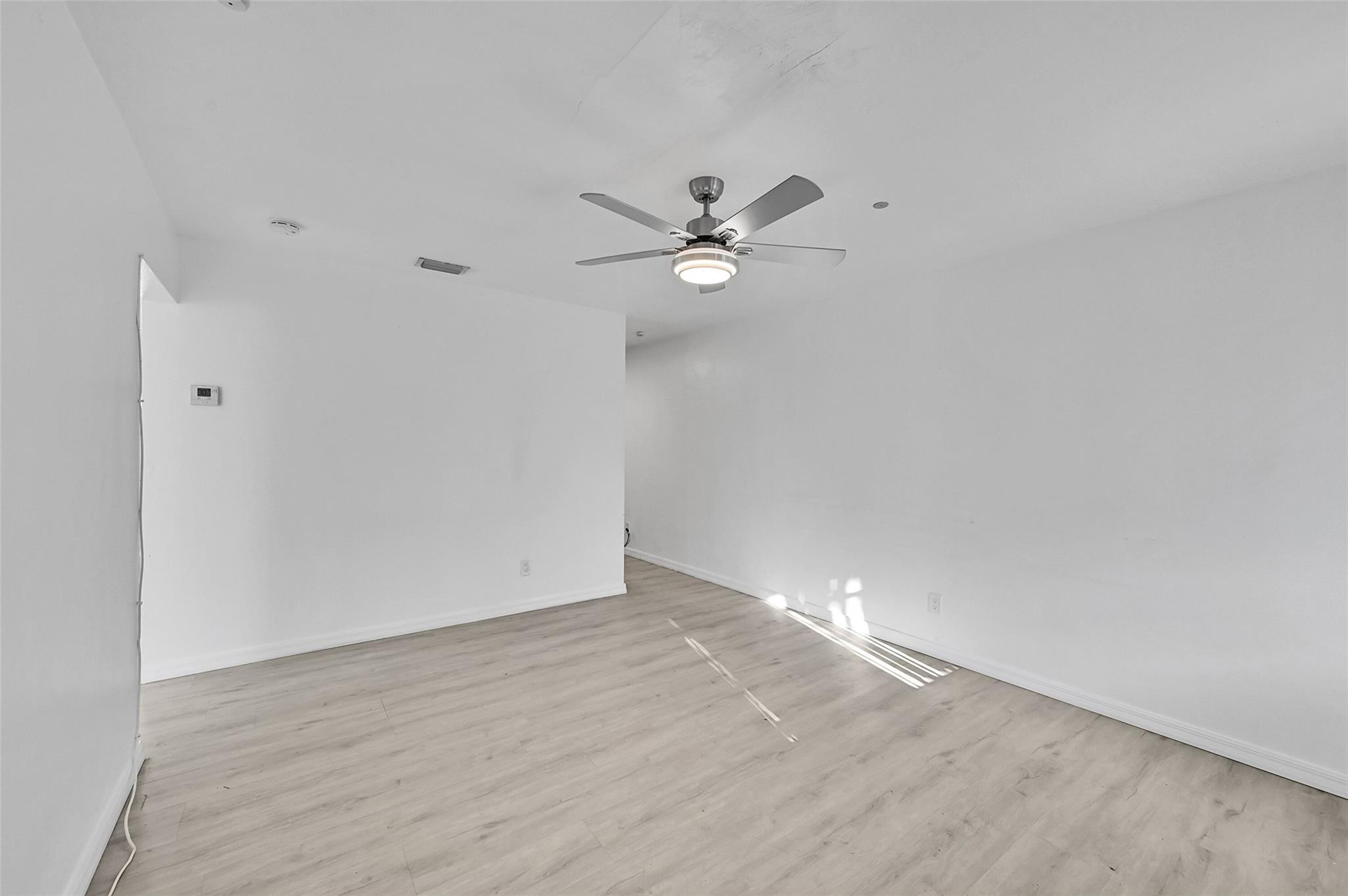 2409 Taft Street