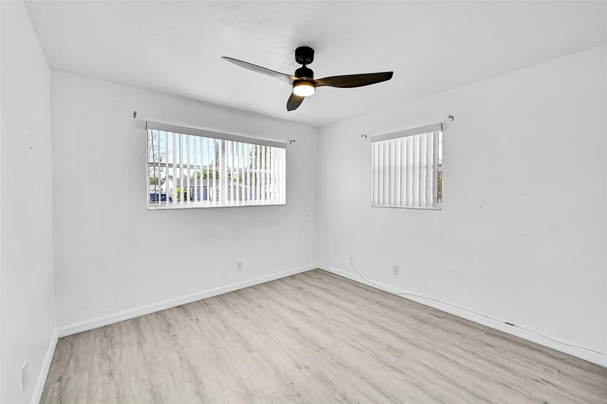 2409 Taft Street