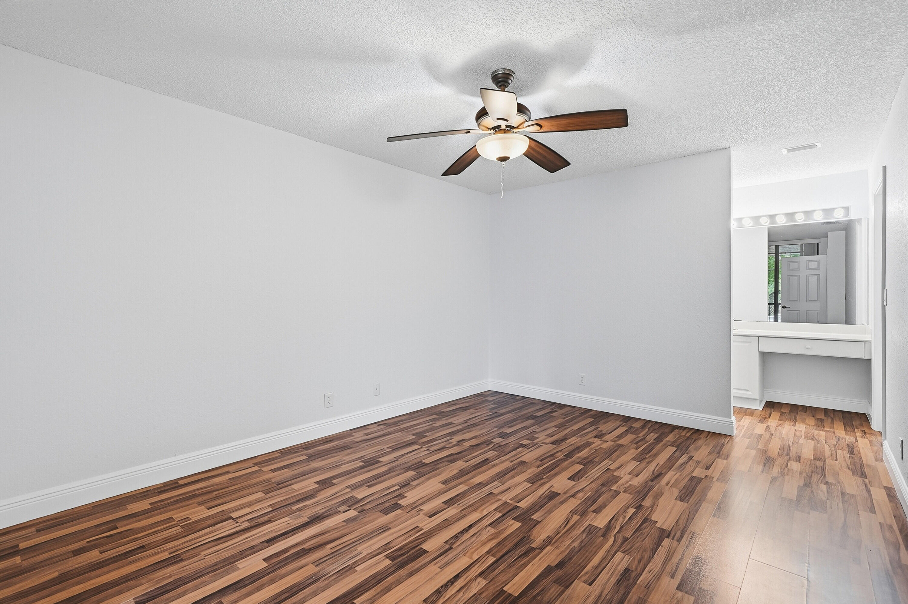 2486 NW 49th Terrace 762