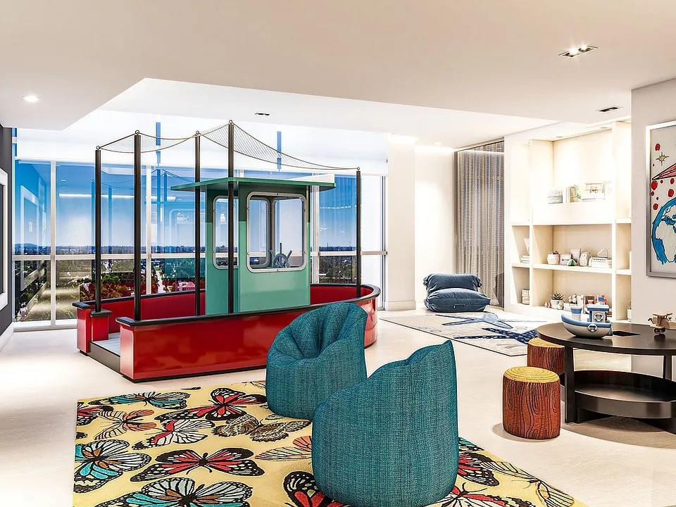 220 Lake Shore Drive 802