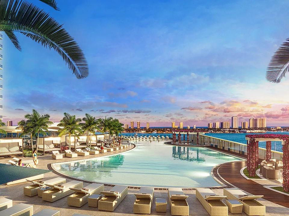 220 Lake Shore Drive 802