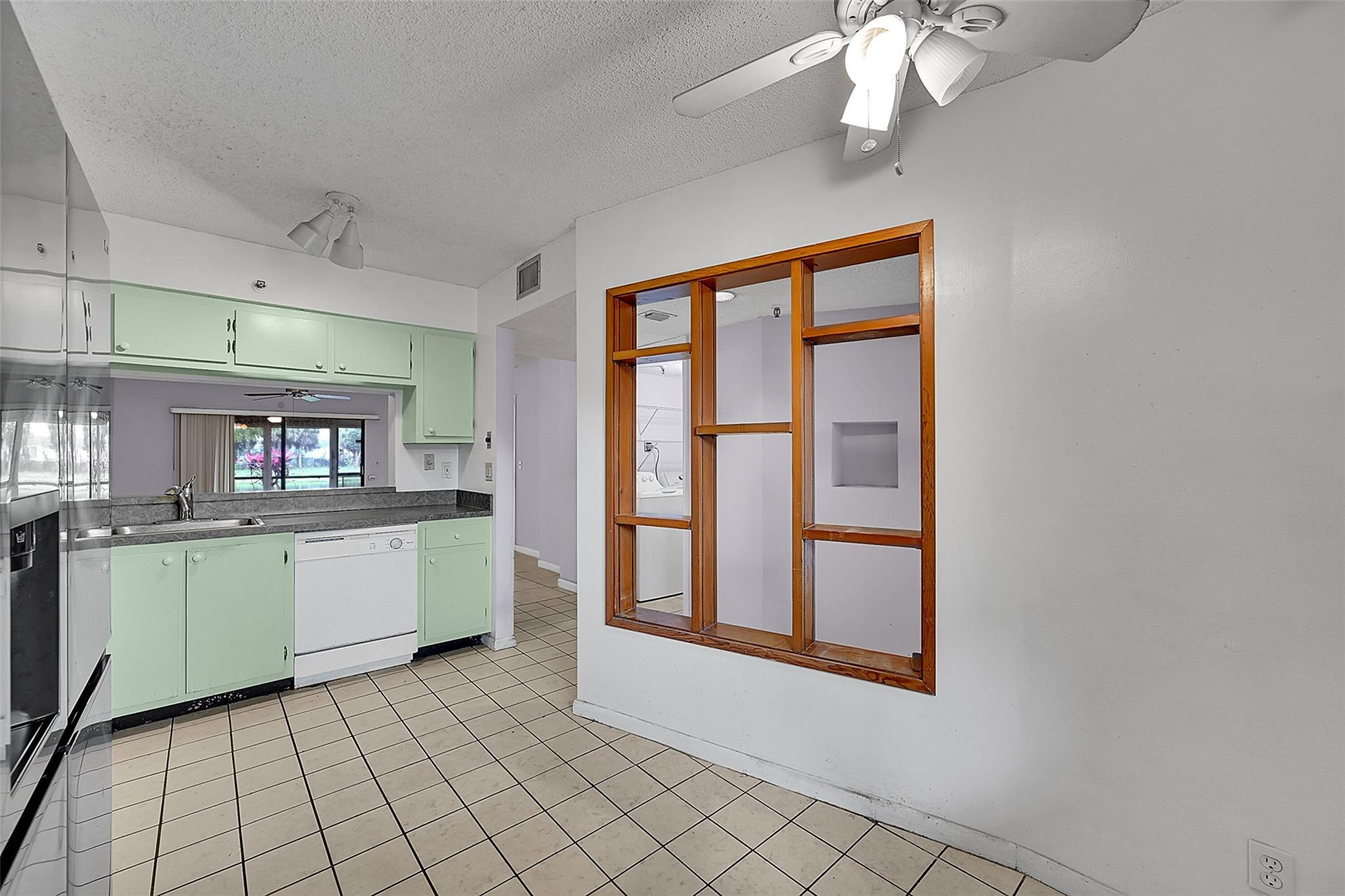 2206 S Cypress Bend Drive 102