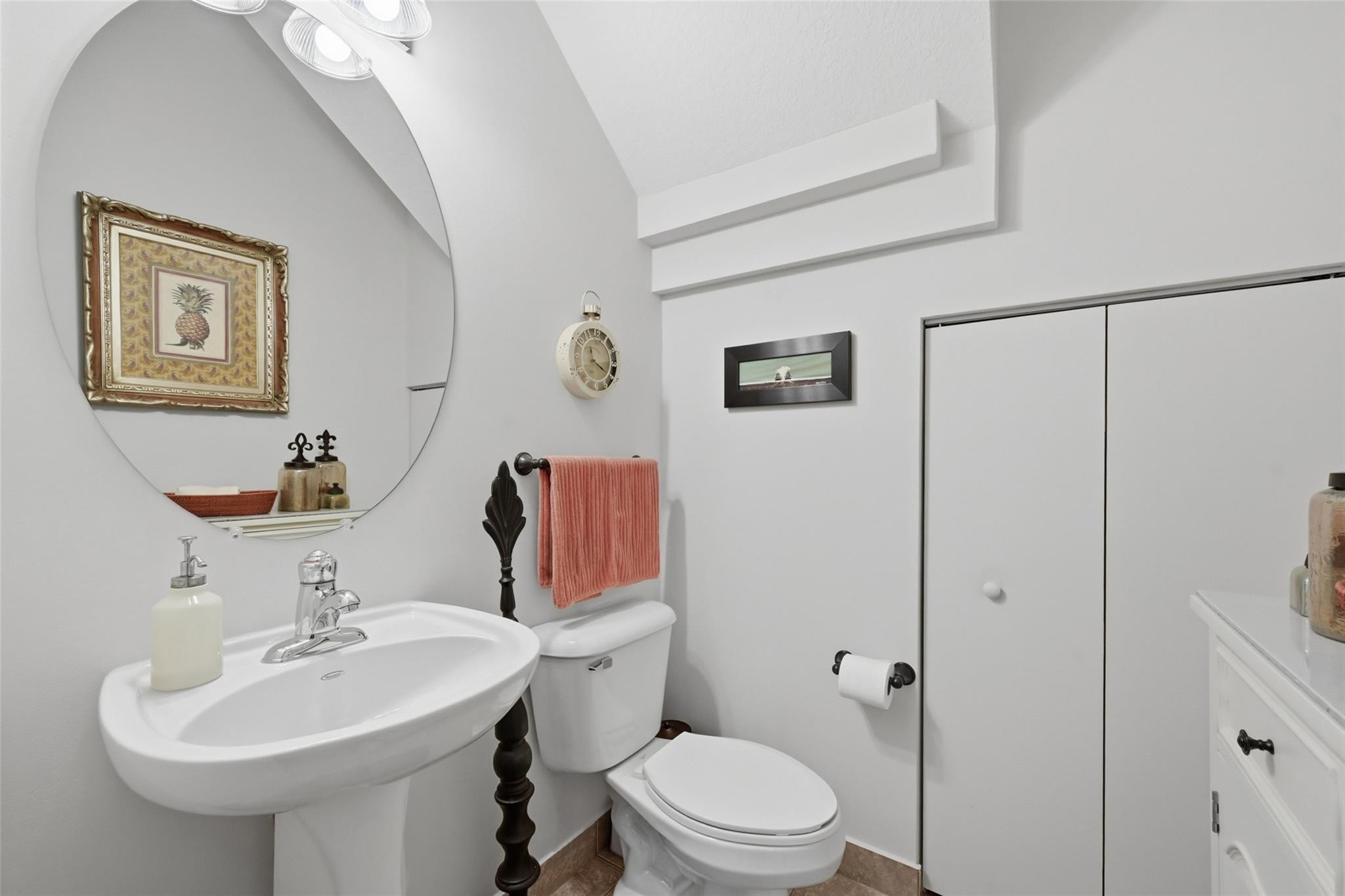 6982 Julia Gardens Drive