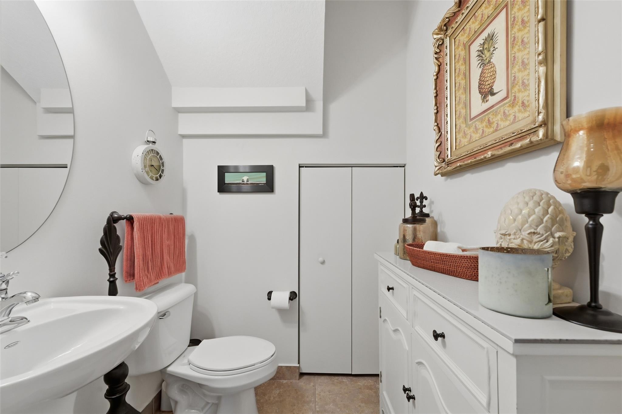 6982 Julia Gardens Drive