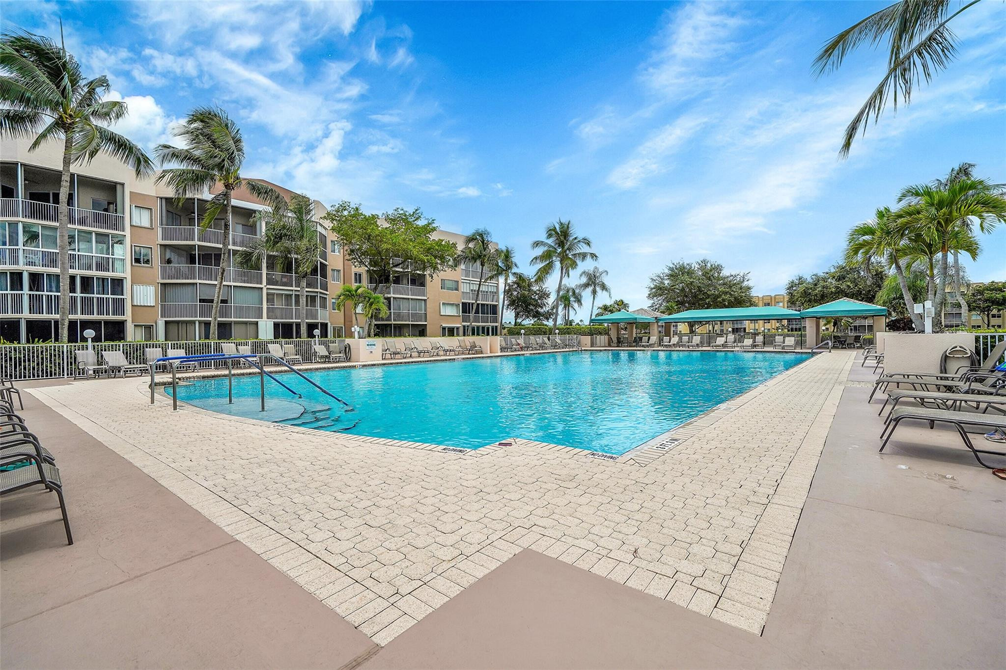 7555 Fairfax Drive 214