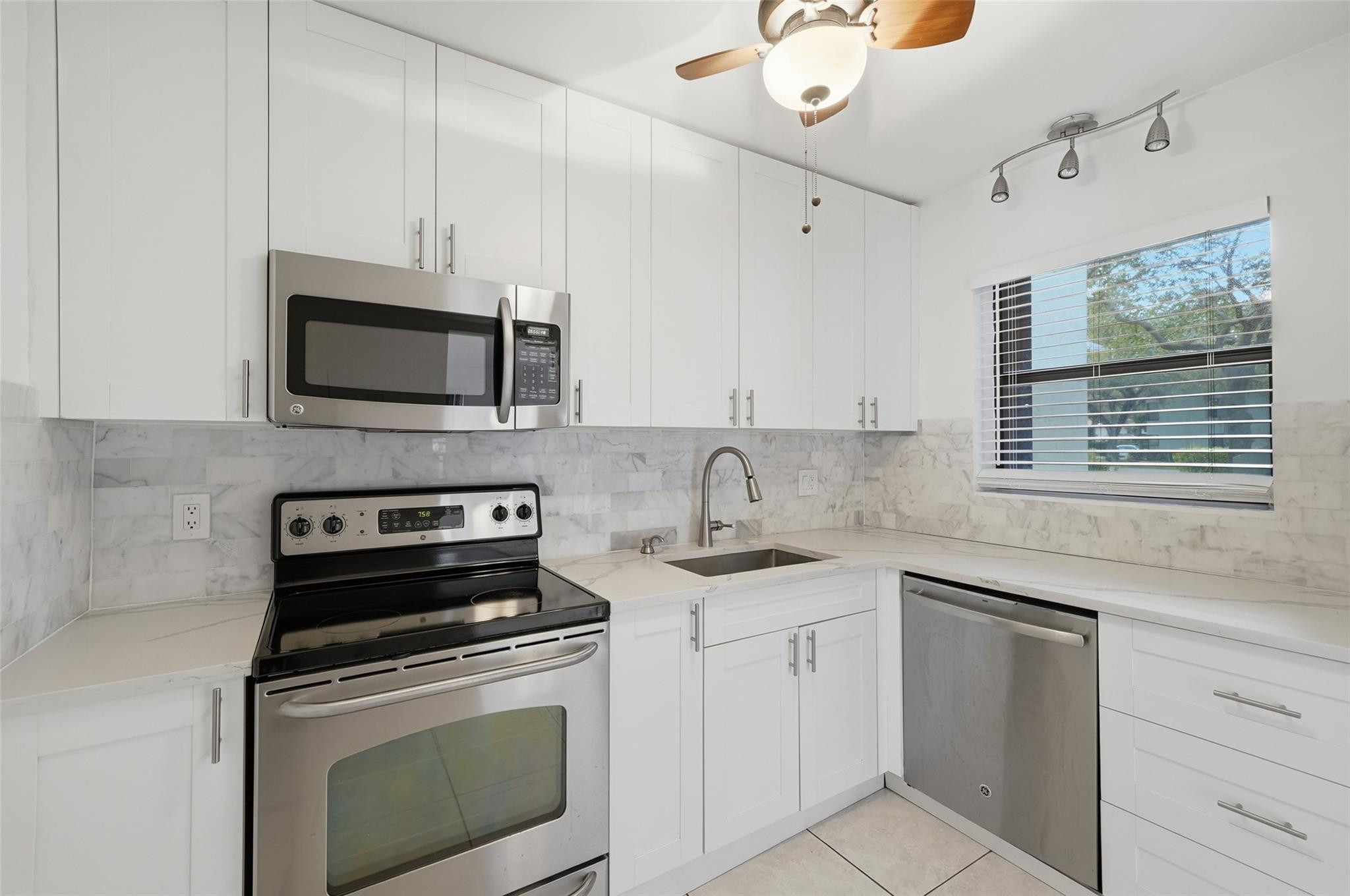 3833 Carambola Circle 2968