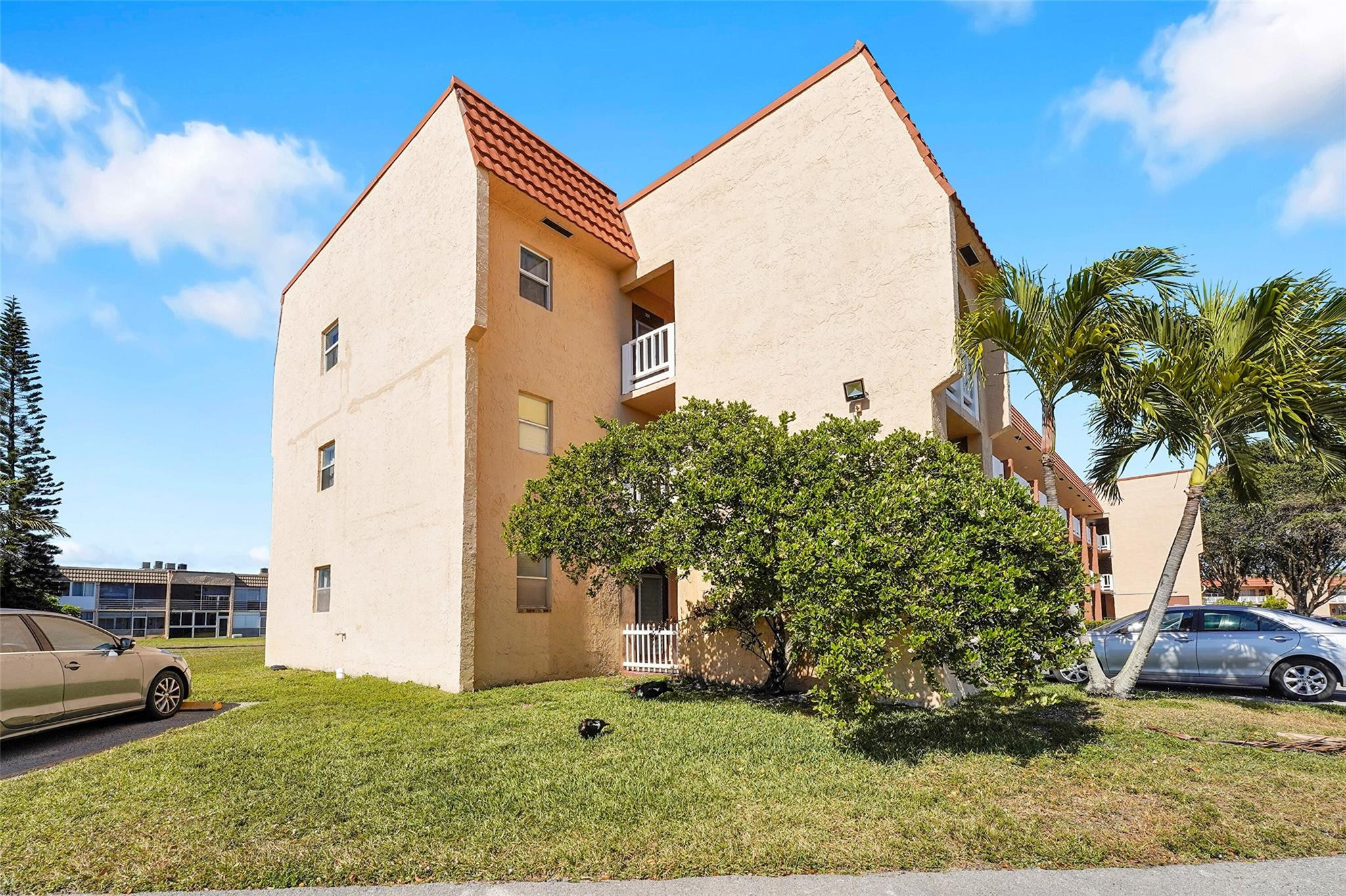 9041 Sunrise Lakes Boulevard Unit: 101