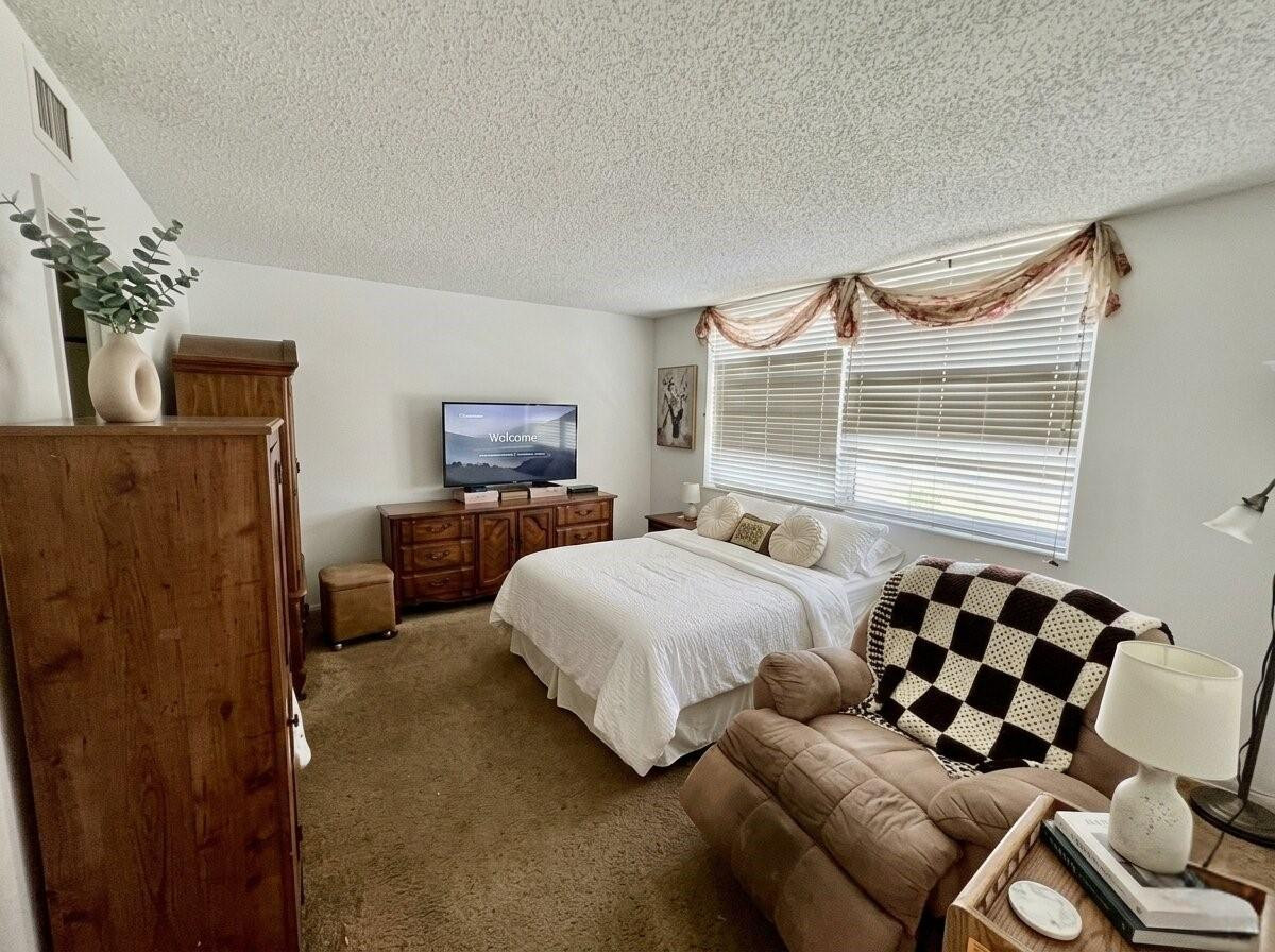 7610 NW 18th Street 305