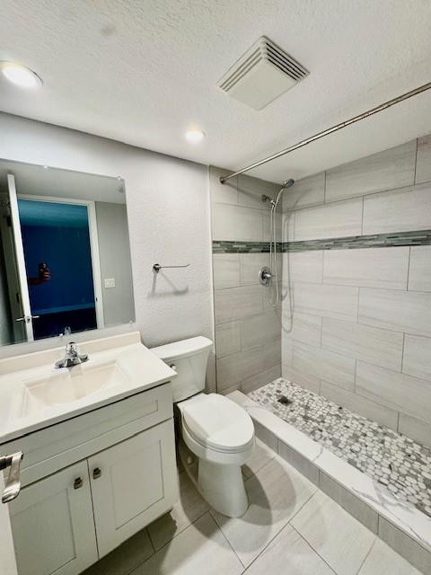 2467 Waterside Drive