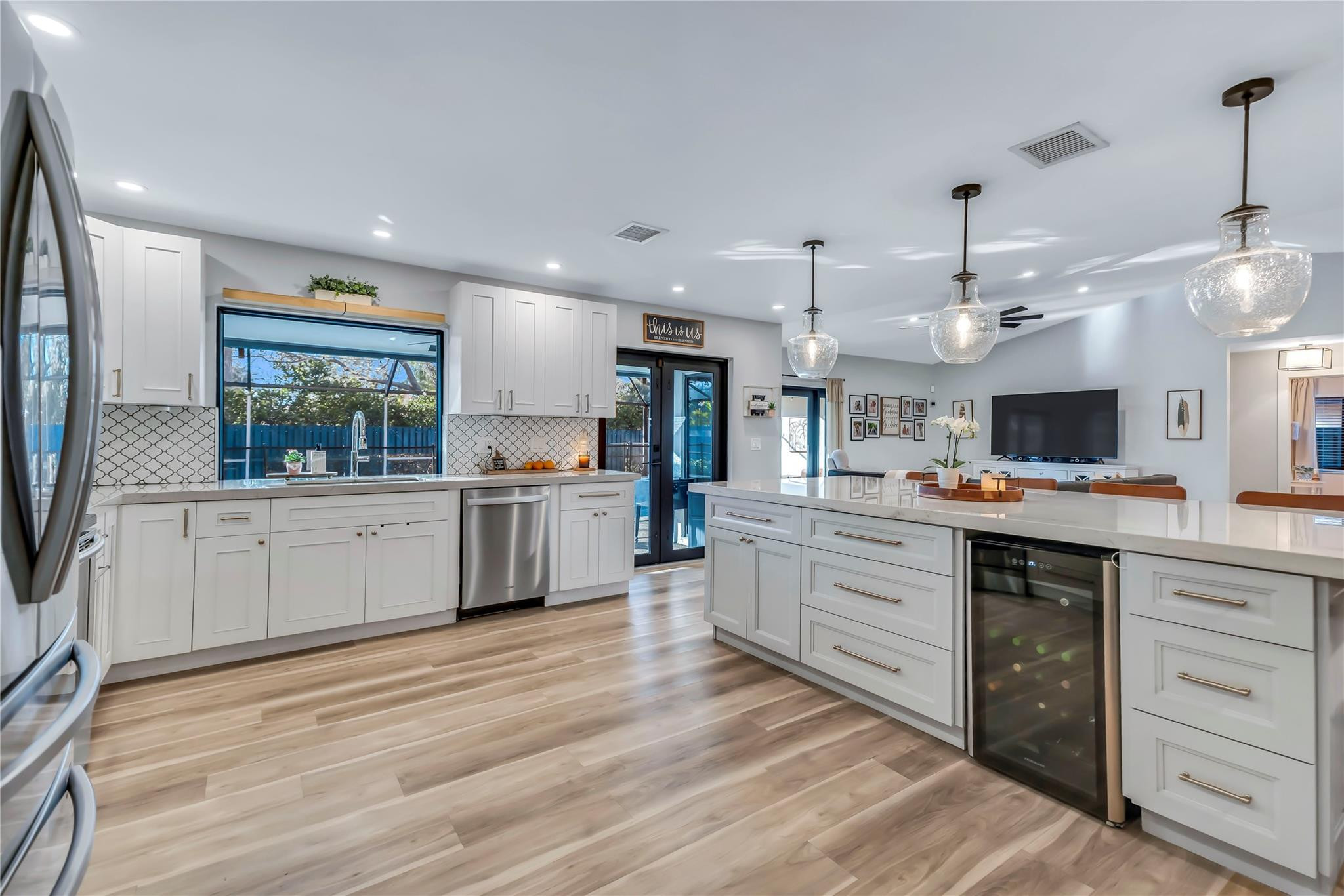 462 NW 113th Terrace