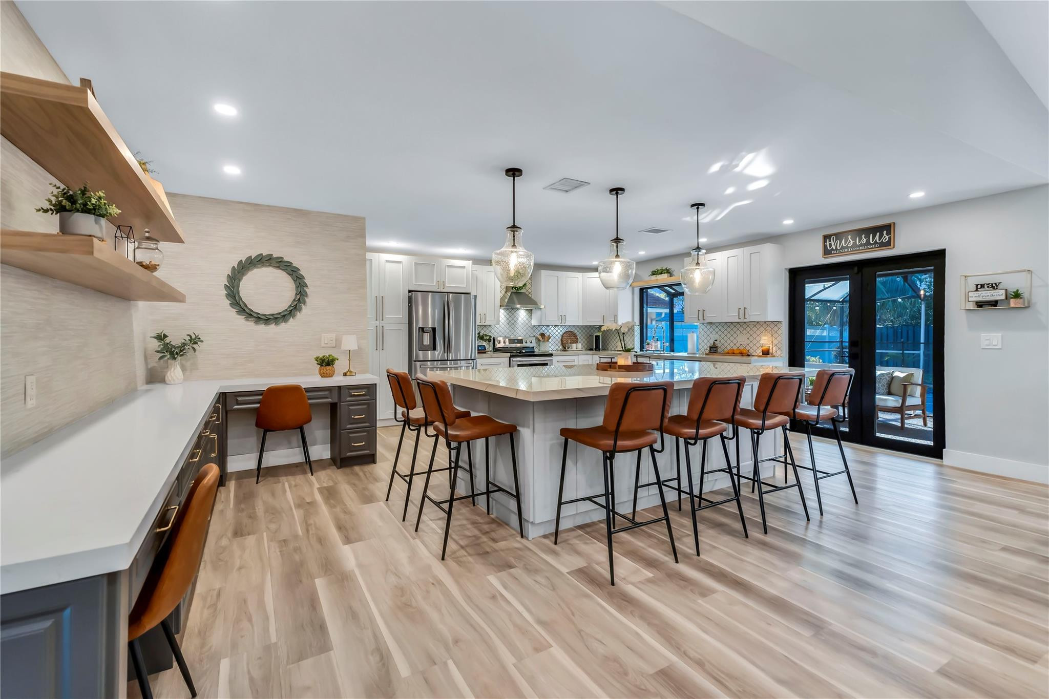 462 NW 113th Terrace