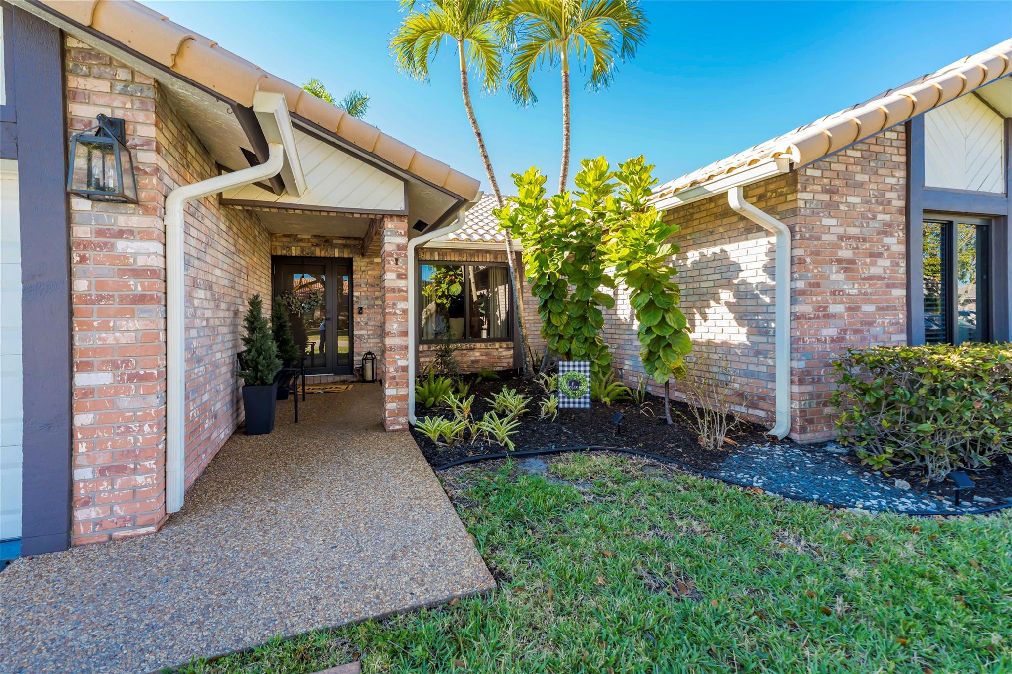 462 NW 113th Terrace