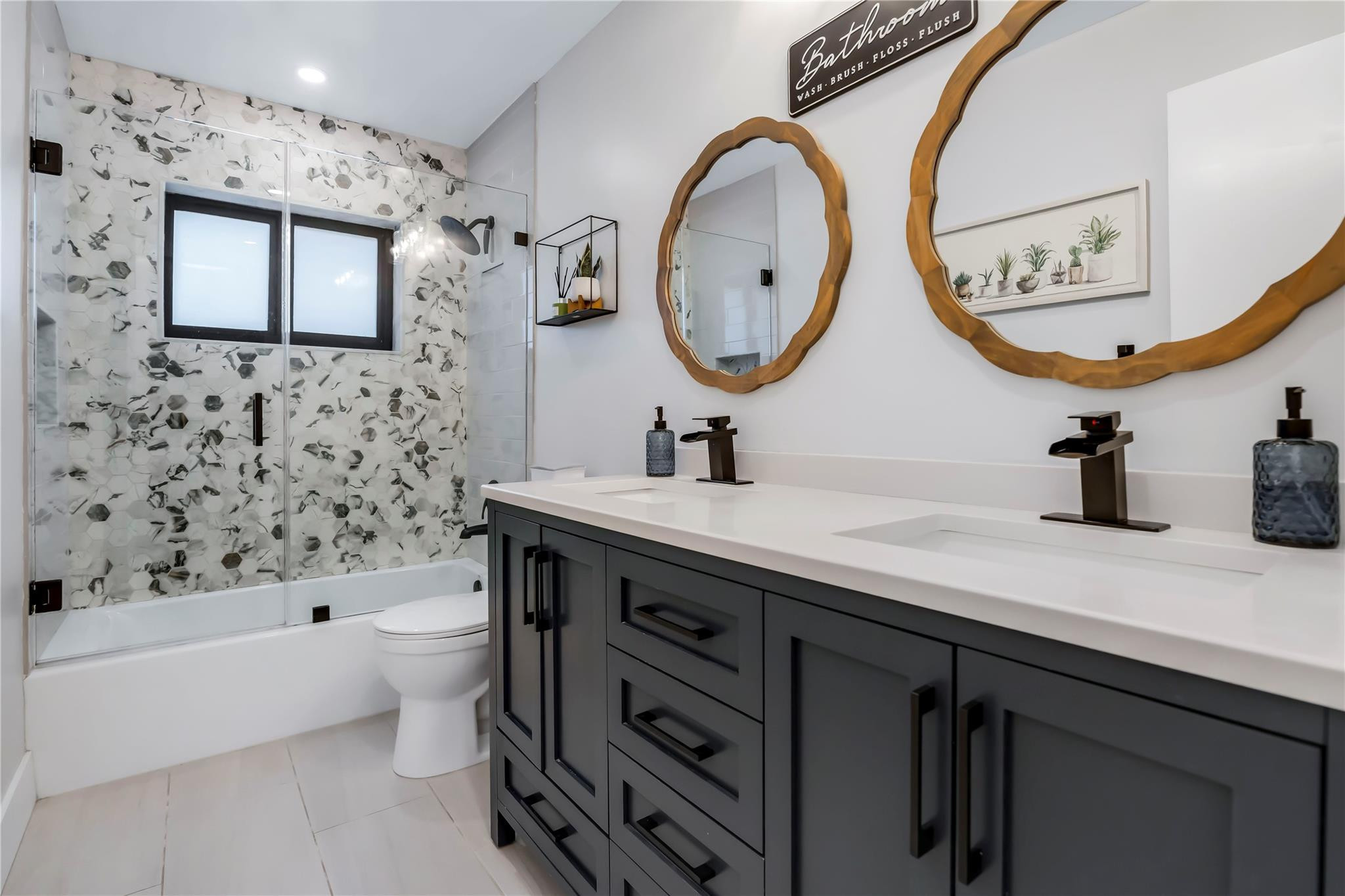 462 NW 113th Terrace