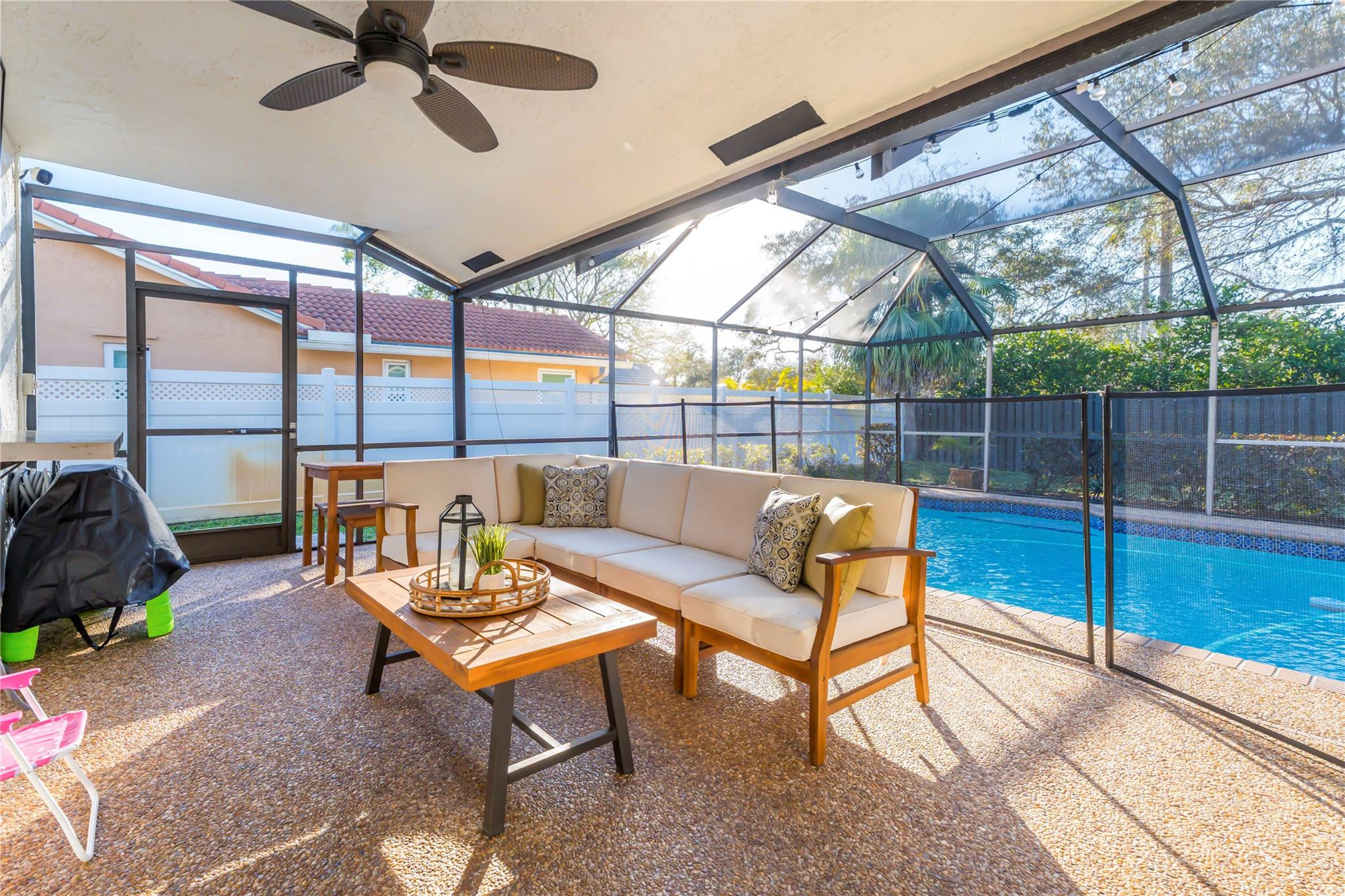 462 NW 113th Terrace