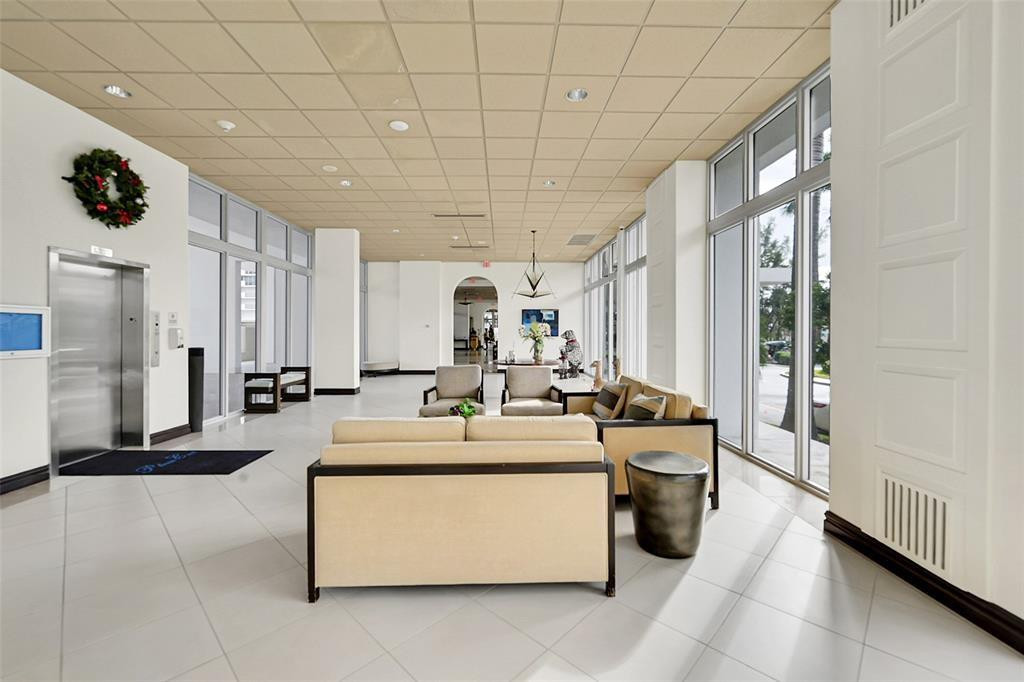 4300 N Ocean Boulevard 14G