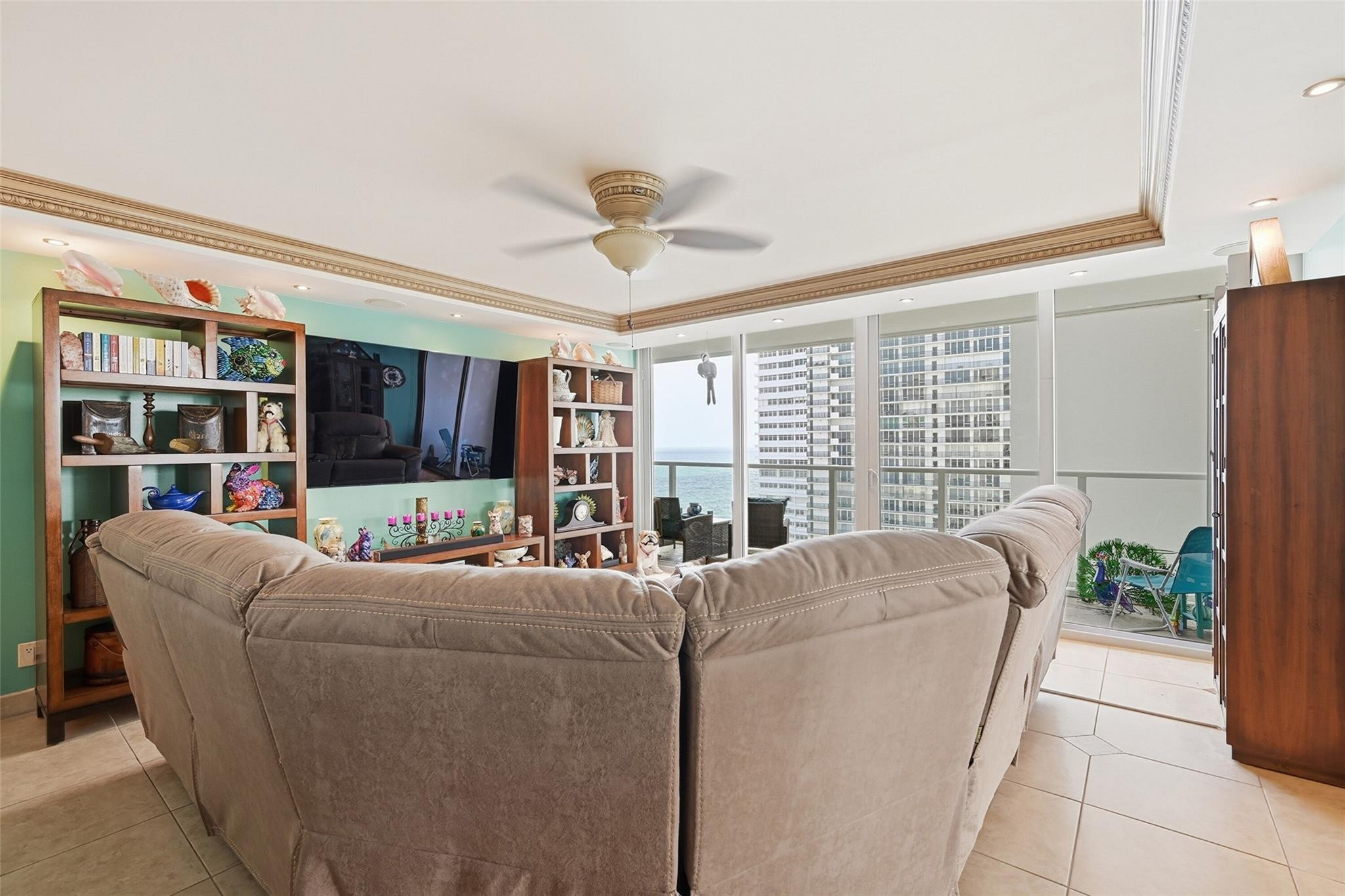 4300 N Ocean Boulevard 14G
