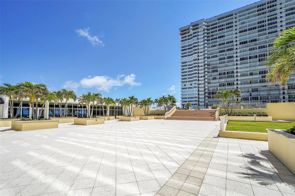 4300 N Ocean Boulevard 14G