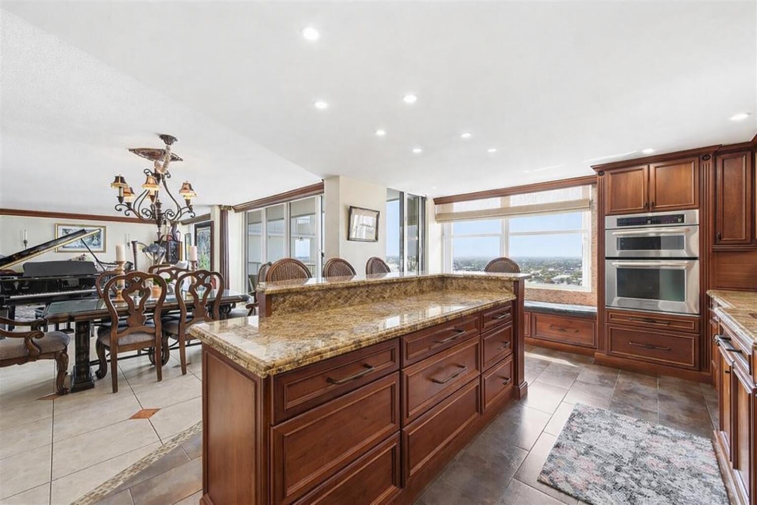 4300 N Ocean Boulevard 14G