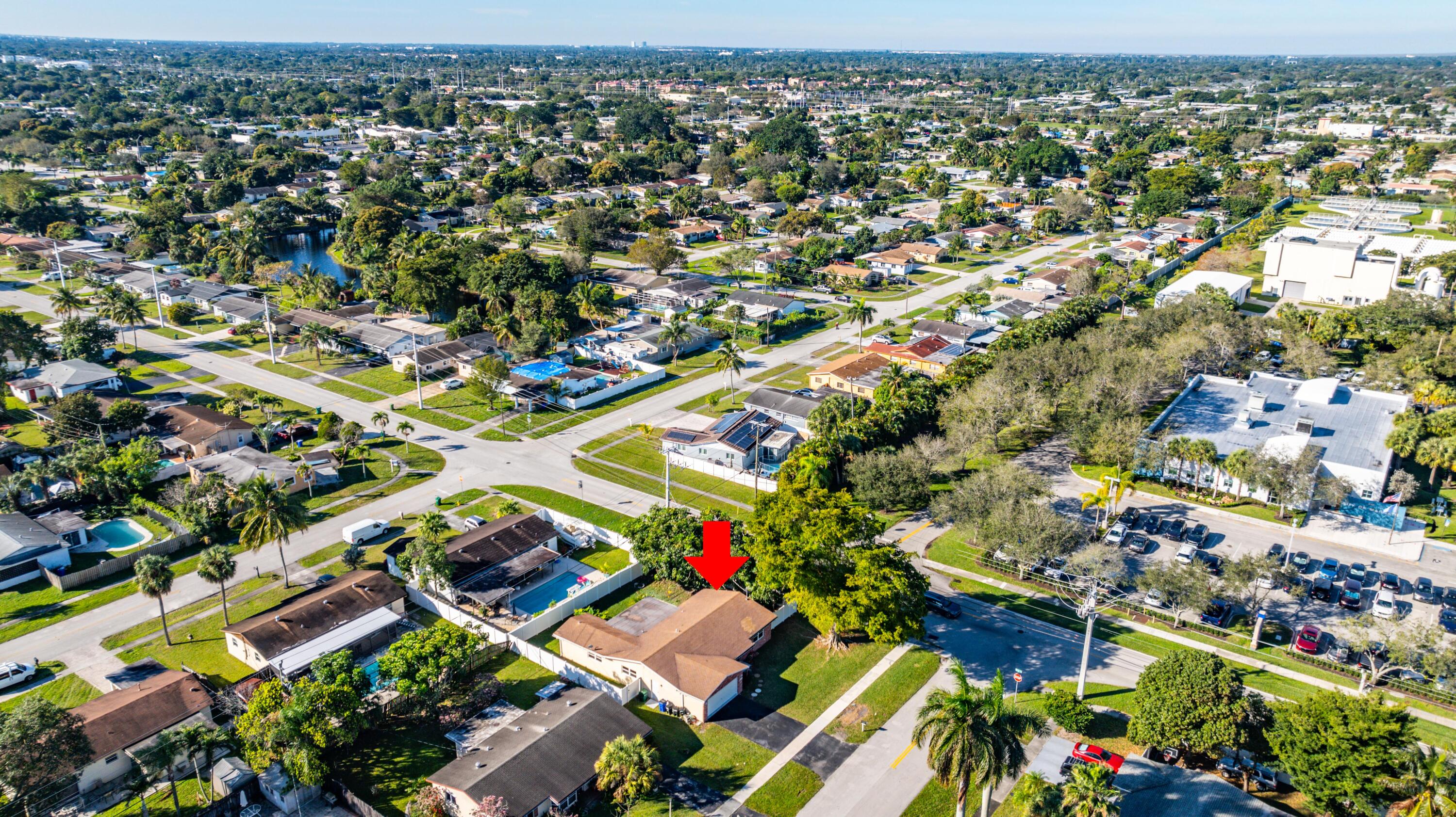 6520 NW 9th Street