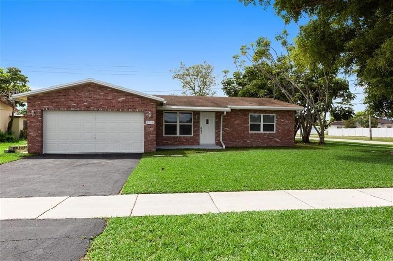 6520 NW 9th Street