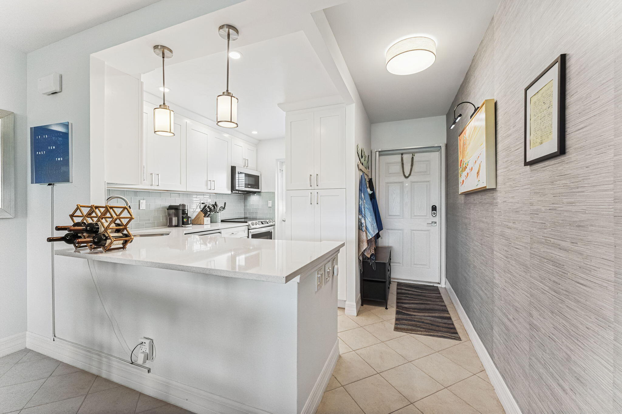 1301 E Hillsboro Boulevard 303