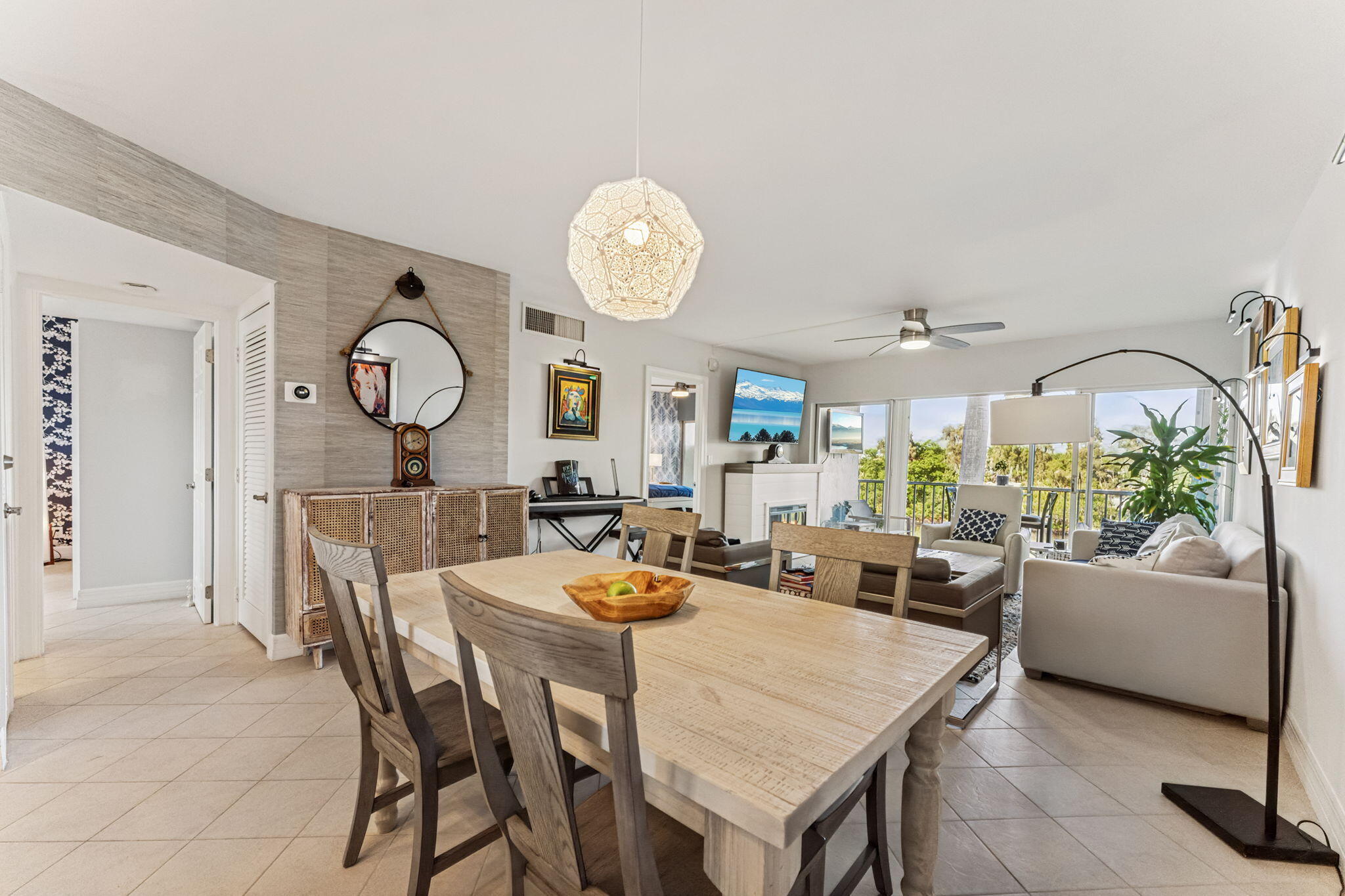 1301 E Hillsboro Boulevard 303