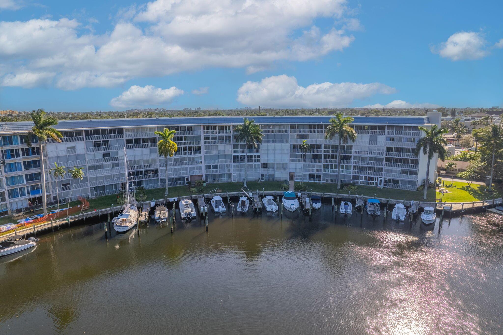 1301 E Hillsboro Boulevard 303