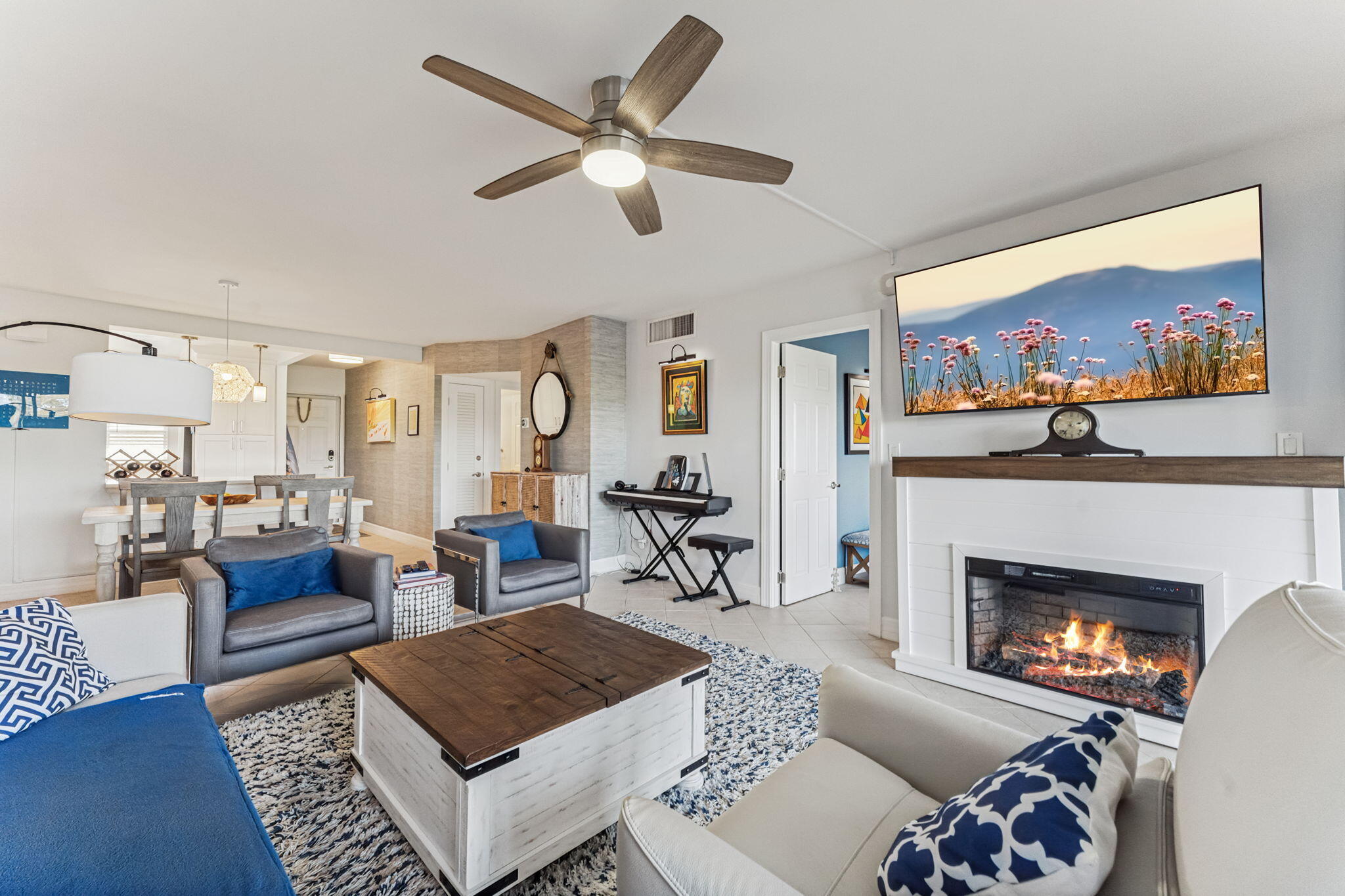 1301 E Hillsboro Boulevard 303