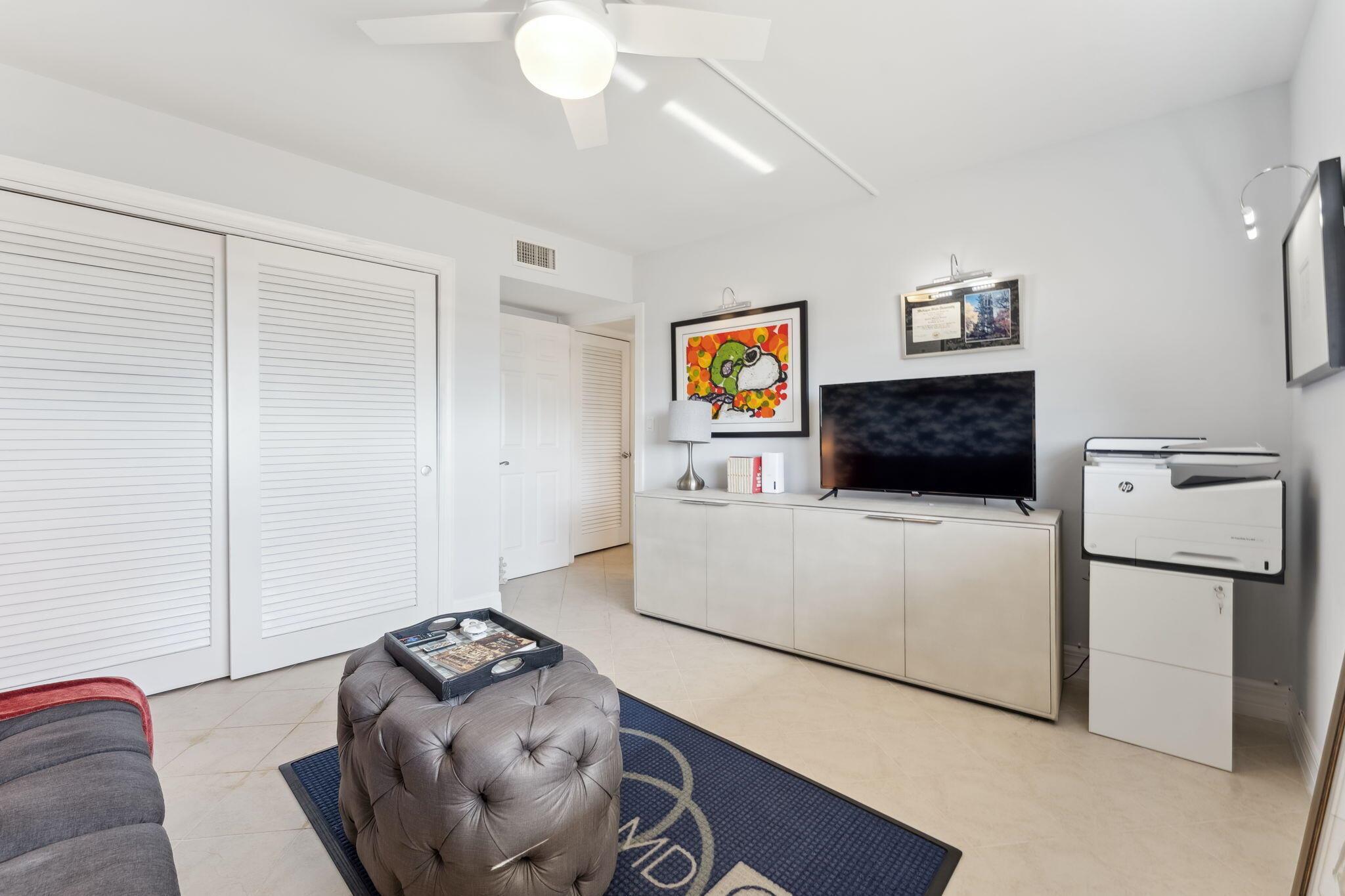 1301 E Hillsboro Boulevard 303