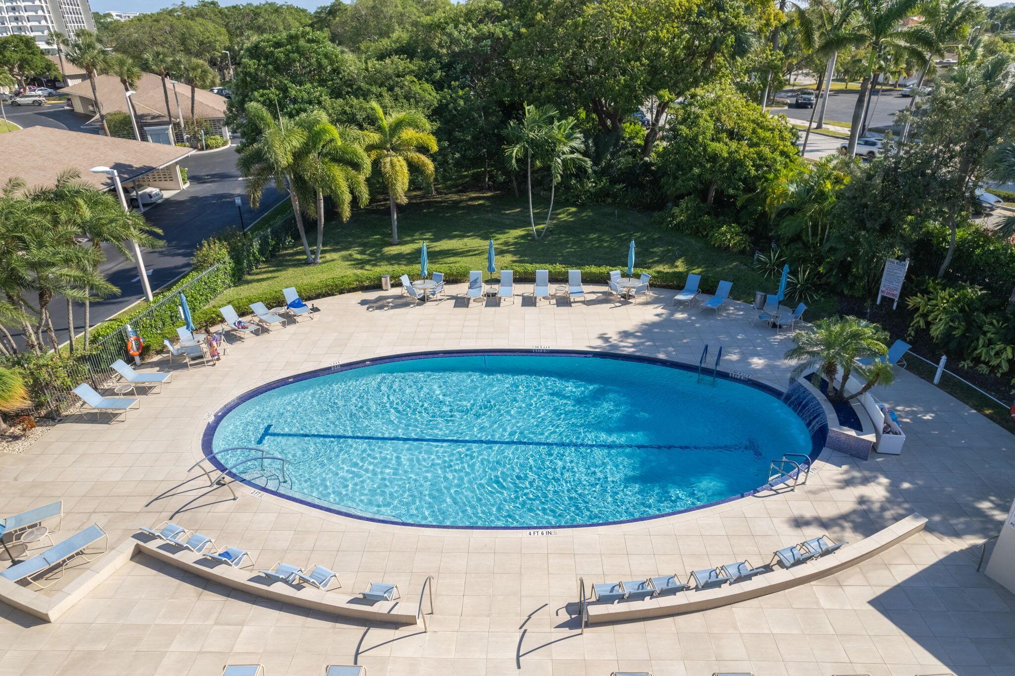 1301 E Hillsboro Boulevard 303