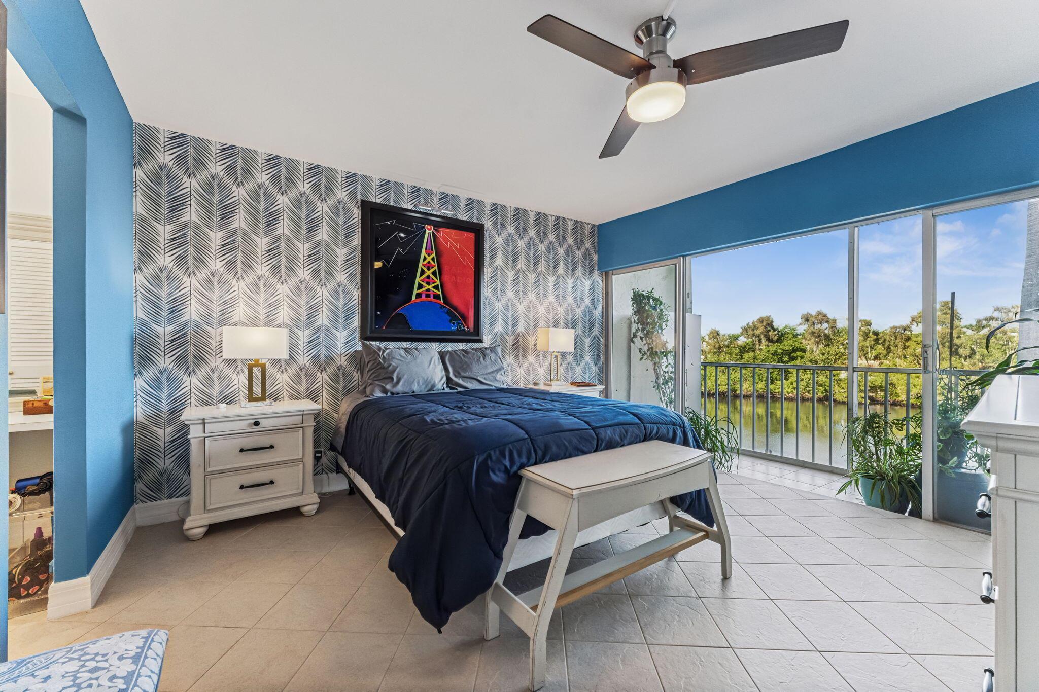 1301 E Hillsboro Boulevard 303