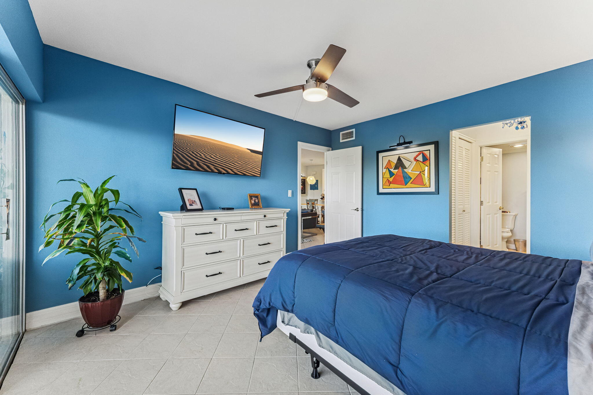 1301 E Hillsboro Boulevard 303