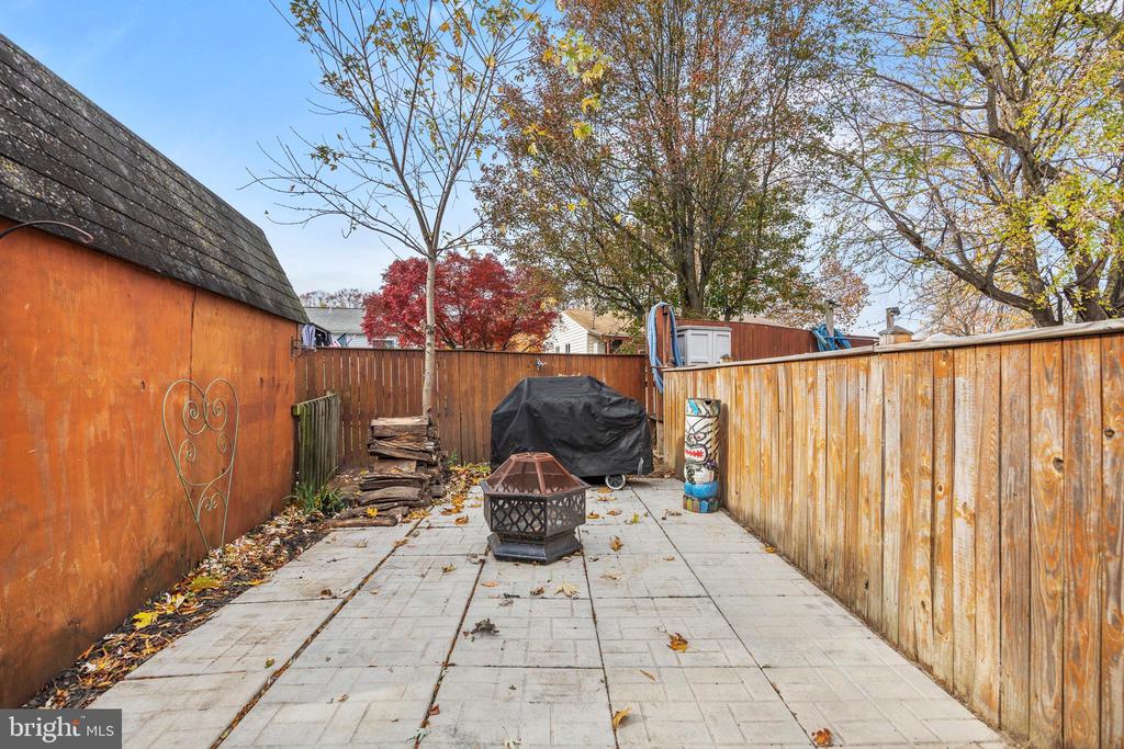7740 NOTLEY ROAD