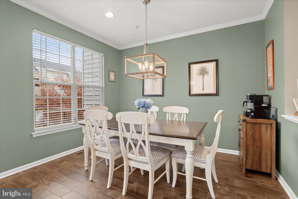 1055 LILY WAY