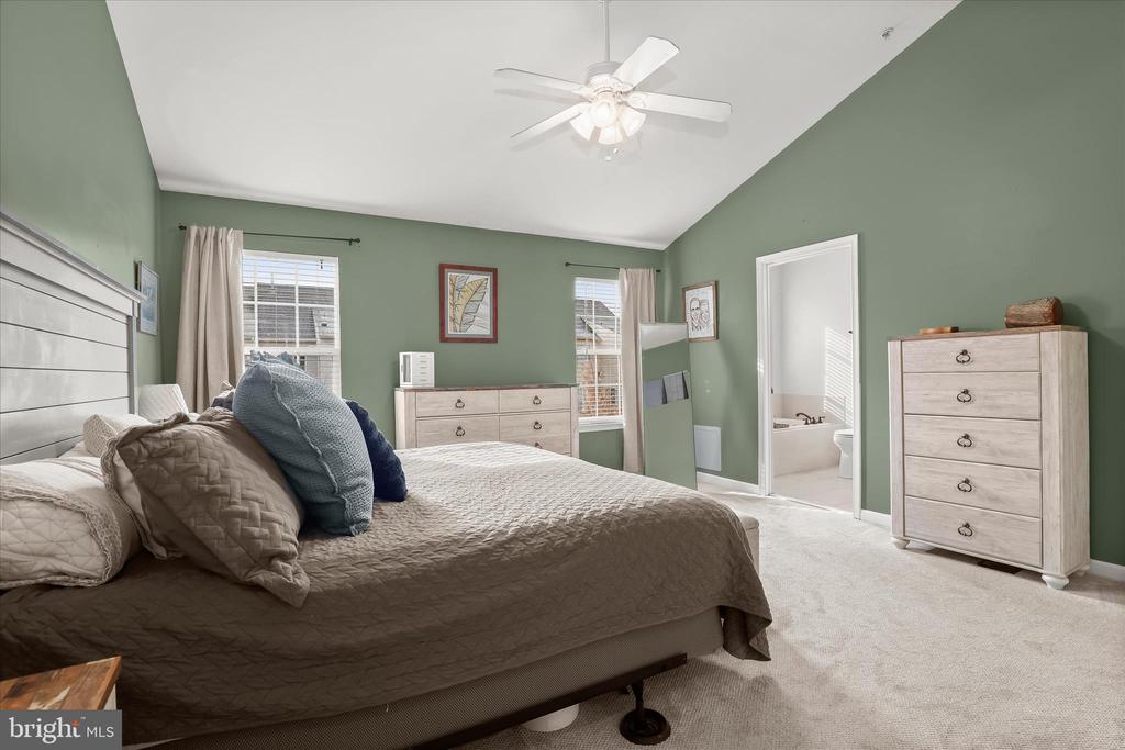 1055 LILY WAY