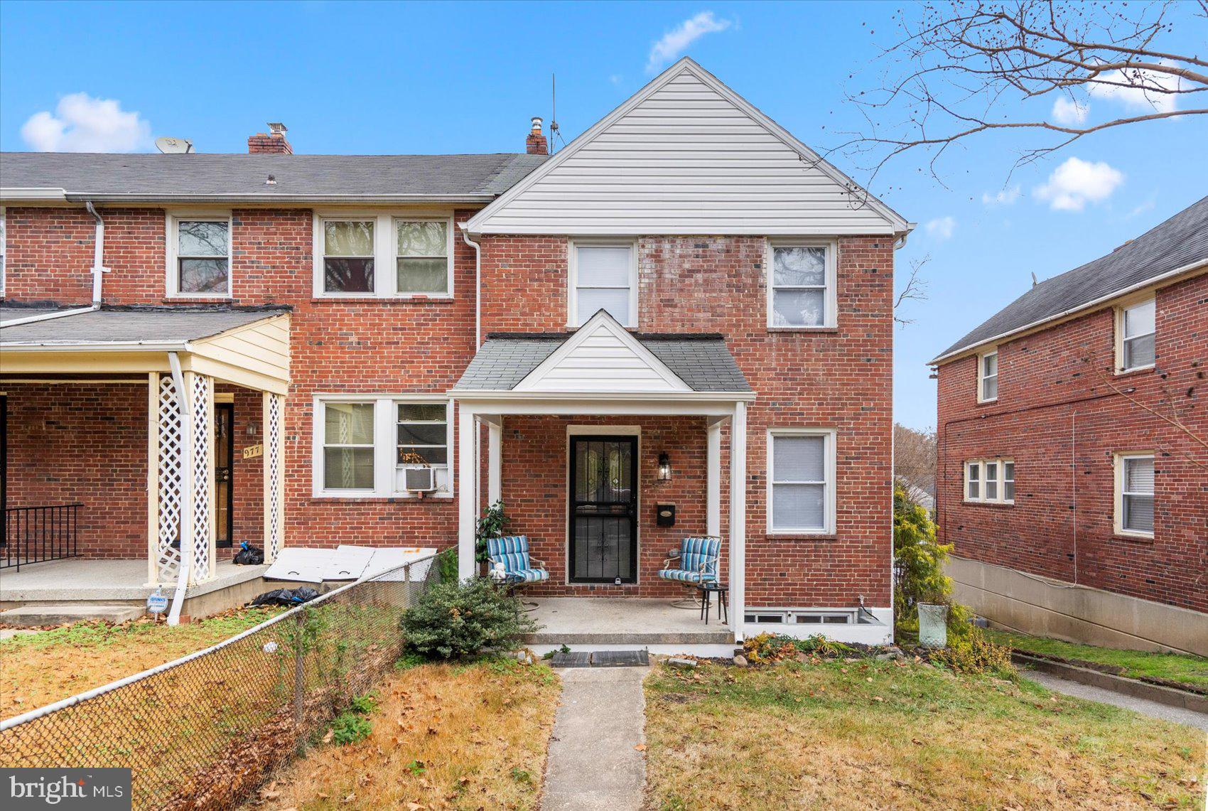 975 North Hill Rd