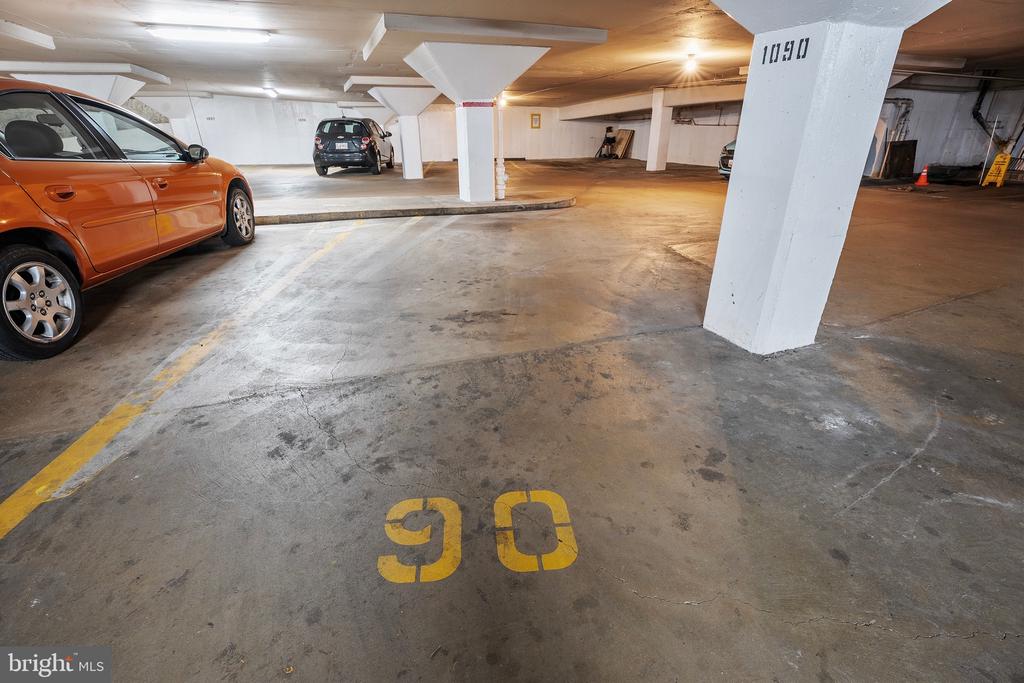 3601 Greenway #908