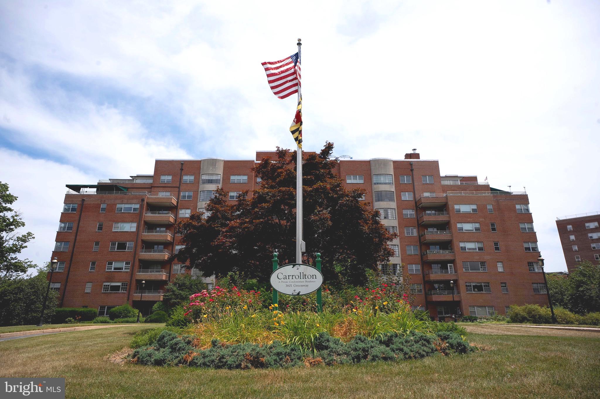 3601 Greenway #908