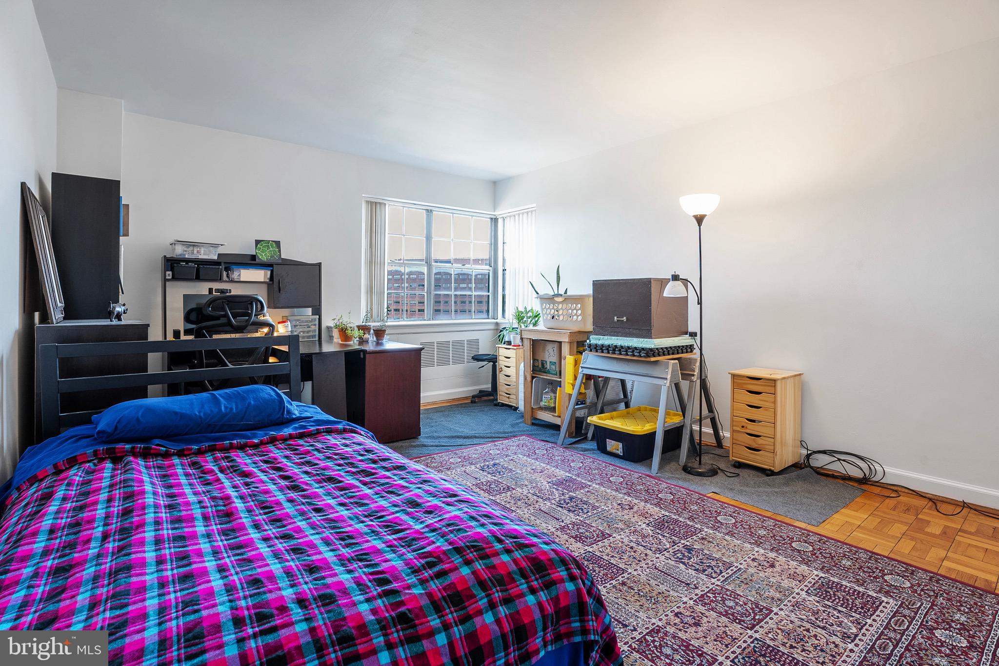 3601 Greenway #908